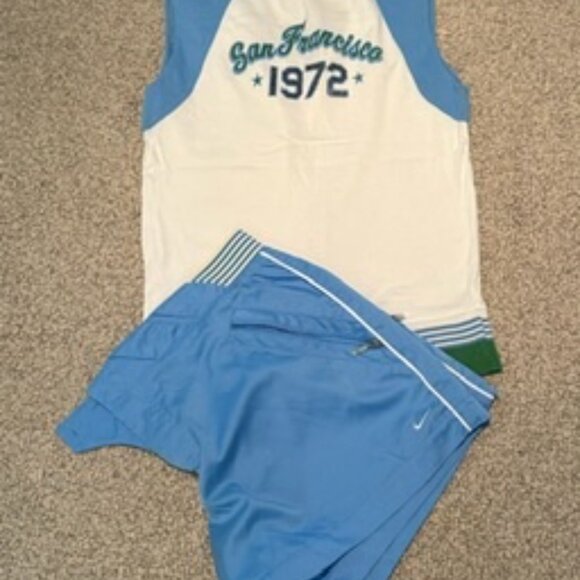 Nike Matching Set - Picture 2 of 2
